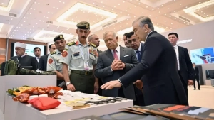 King of Jordan at the industrial exhibition in Uzbekistan