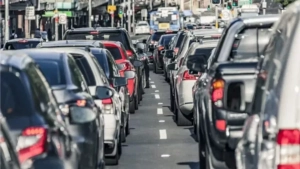Toshkent sharqida 7 km tirbandlik yuz berdi