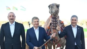 Mirziyoyev va Berdimuhamedov madaniy tadbirda uchrashdi