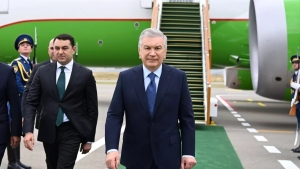 Mirziyoyev Fuzuliy shahrida yangi maktabni ochdi
