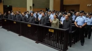 Xitoyda mafiya oilasining 11 a’zosi o‘limga hukm qilindi