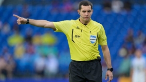 O'zbekistonlik hakamlar Yaponiya va Koreya klublari bahsini boshqaradi