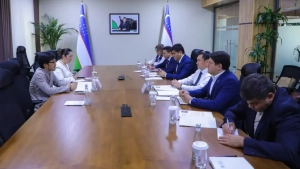 O‘zbekiston va Honkong transport va investitsiya hamkorligini kengaytirdi