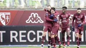 "Metts" Mag'lubiyatlari Ortib, Autsayderlikka Yaqinlashmoqda