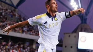 Ronaldu dubl qayd etdi, biroq izoh bermadi