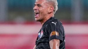 Lucas Vera chose number 32 at "Lokomotiv"