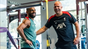 Arne Slot Muhammad Salohning zaxirada qolishi sababini tushuntirdi