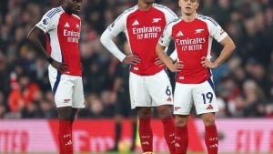 Nufuzli nashr Liverpul chempion, Arsenal yana ikkinchi dedi
