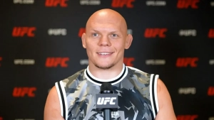 Bogdan Guskov Nursulton Ro'ziboyevning Maykl Peyj ustidan g'alabasiga ishonmoqda