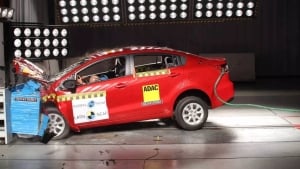 Chevrolet Onix xavfsizlik mojarosi tufayli katta jarimaga tortilishi mumkin