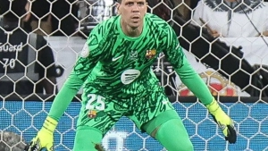 Shchesni is extending his contract while staying in Barcelona