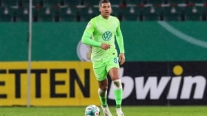 Jeffri Bruma futbolchilik faoliyatini yakunladi