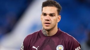 Manchester Siti Ederson bo‘yicha taklif olmadi