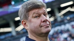 Smolovning kafe janjali futbolchilarga ogohlantirish berdi
