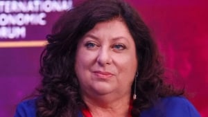Tara Ridga Rossiya fuqaroligi berildi