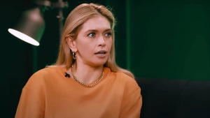 Vera Brezhneva renewed her creativity and became "Vira"