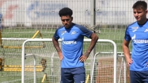 Orenburg Zenitdan braziliyalik futbolchini oldi