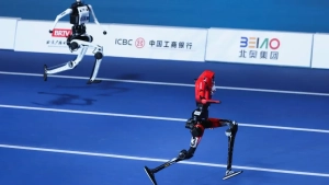 Xitoyning Lightning roboti Useyn Boltning jahon rekordini yangiladi