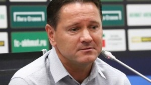 Alenichev Spartakdan uch futbolchini chiqarishni aytdi