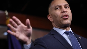 Jeffris AQShda siyosiy tizimni o'zgartirish zarurligini e'tirof etdi