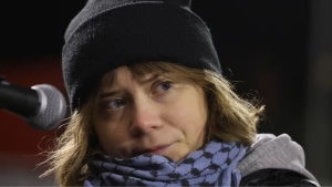 Greta Tunberg Londonda namoyishda hibsga olindi