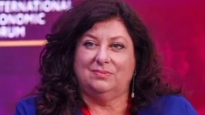 Tara Ridga Rossiya fuqaroligi berildi