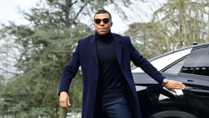 Kilyan Mbappe jamoadoshlari bilan kelishmovchilik sabab «Real Madrid»ni tark etishi mumkin
