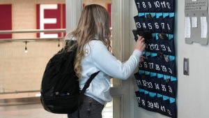 The Number of Countries Banning Smartphones in Schools to Increase Sharply