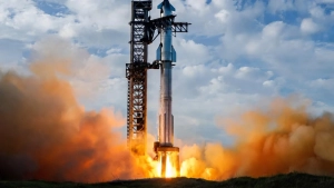 SpaceX yangilangan dvigatellarga ega Starship raketasini sinovdan o'tkazadi