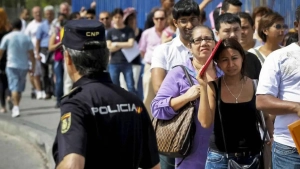 Ispaniya 500 ming muhojirni legallashtirishni boshlaydi