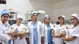 В одной семье родились четыре близнеца-девочки