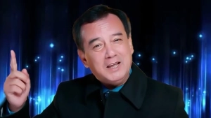 Xonanda Asliddin Do'stovning otasi vafot etgani ma'lum qilindi