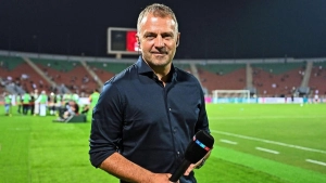 Флик высоко оценил единство "Барселоны"