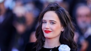 Ева Грин играет Офелию Фрамп в сериале «Wednesday»