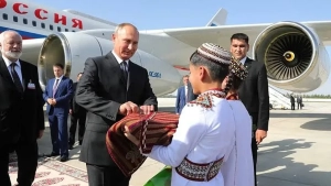 Putin Ashxobodda MDH va Kaspiy sammitida qatnashadi