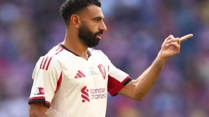 Salah yangi futbolchilar bilan o‘ynashni o‘rganmoqda