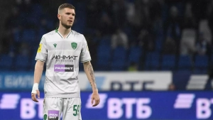 Evgeniy Xarin "Axmat"dan "Ural"ga o‘tdi