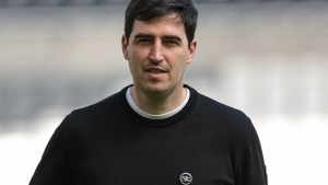 Andoni Iraola yozda "Chelsi" bosh murabbiyiga aylanishi mumkin