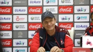 «Andijon» klubi bosh murabbiy Aleksandr Xomyakov bilan xayrlashdi