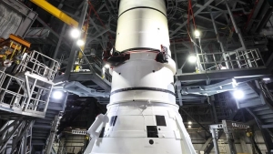 NASA собирает сверхтяжелую ракету для полета на Луну