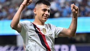Roma Manchester Sitidan Echeverrini sotib olmoqchi