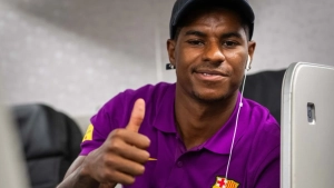 Barcelona wants to buy Marcus Rashford on a permanent transfer