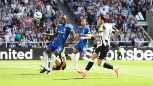 APL. "Newcastle" defeated "Chelsea" at home and entered the strong trio