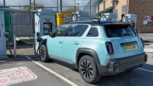 Energy consumption of electric vehicles may increase in hot weather