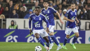 Strasbourg took the lead by winning in Paris