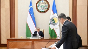 Toshkent va Samarqand o'rtasida yangi tezyurar magistral quriladi