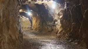 Turkistonda noqonuniy benzin tunneli fosh qilindi
