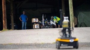 NASA mustaqil qaror qabul qiluvchi aqlli robotlarni sinovdan o'tkazdi