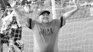 Messi Maradona bilan birinchi uchrashuvini esladi