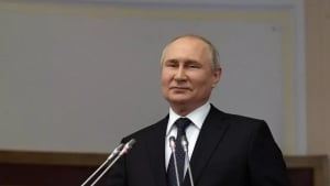 Путин предложил заморозить линию фронта